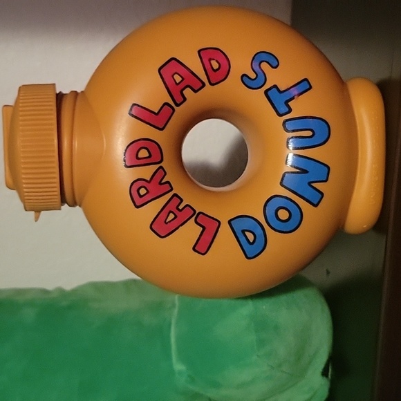 Universal Studios The Simpsons Doughnut Cup Bottle - Picture 8 of 16